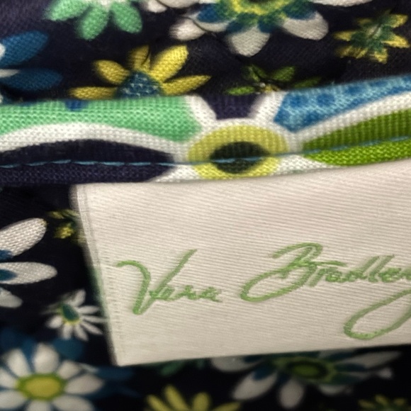 VERA BRADLEY Daisy Daisy Quilted Floral Tote Bag - Blue/Green - Vintage/Retired - Picture 8 of 9